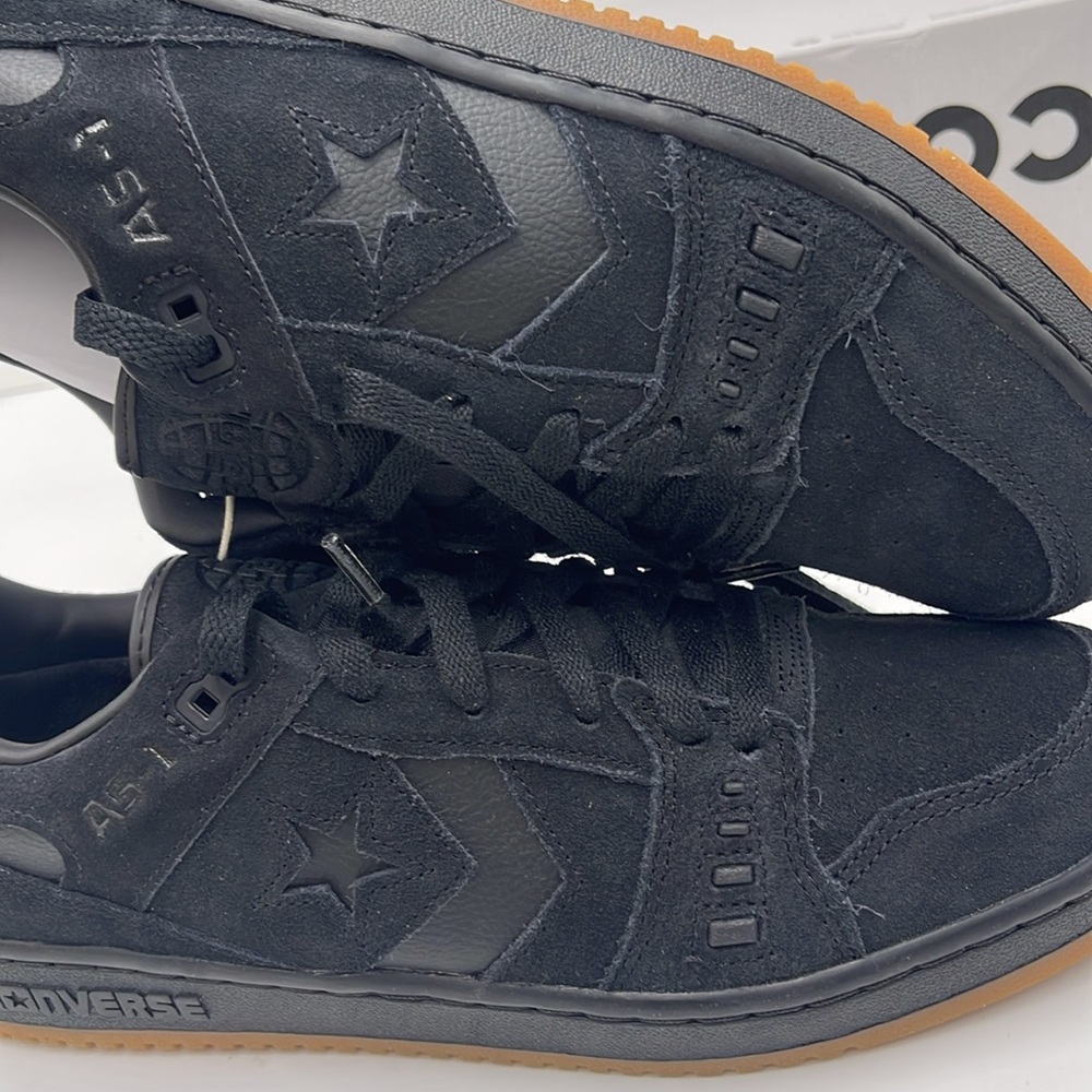 Converse Men's Black Sneakers A09244C
AS-1 PRO OX
BLACK/BLACK/GUM - Picture 14 of 16